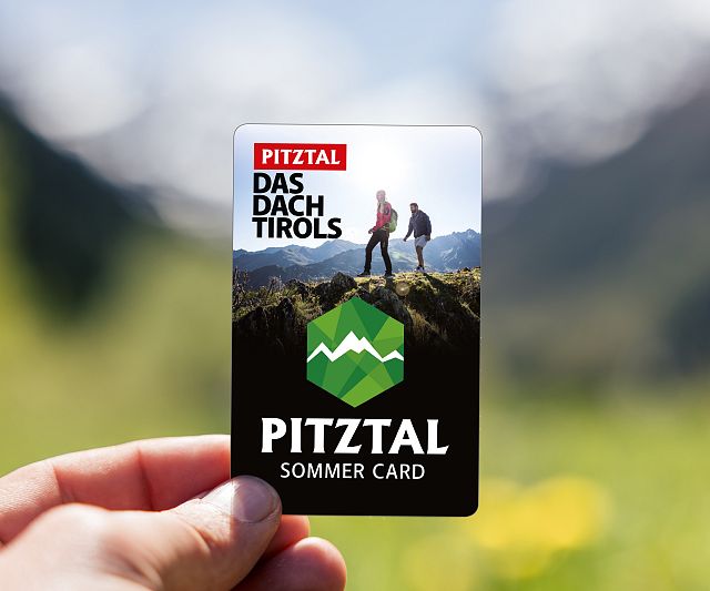Pitztal Sommer Card vor der Pitztaler Berglandschaft
